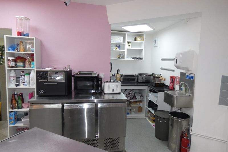 Ground Floor- click for photo gallery